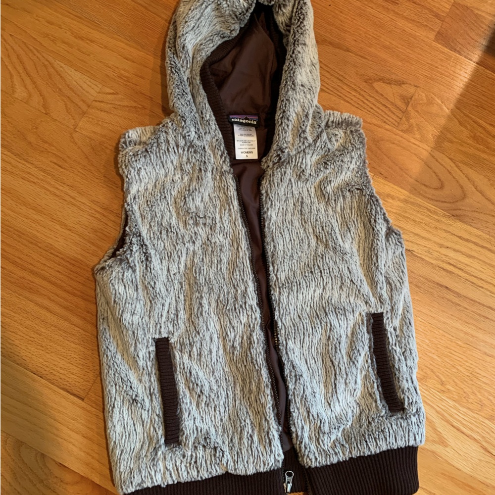 Patagonia Zip-up Faux Fur Vest